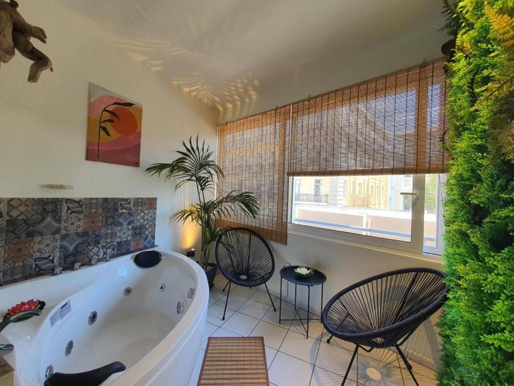 Kentia Modern/artistic Appartement Héraklion